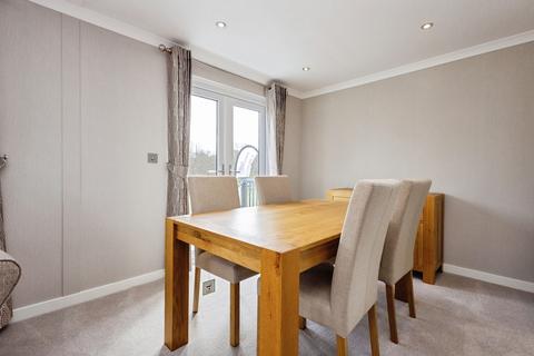 2 bedroom bungalow for sale, Warren Park, Portsmouth Road, Thursley, Godalming, GU8