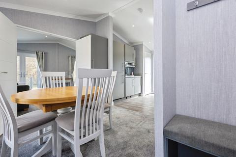2 bedroom bungalow for sale, Warren Park, Portsmouth Road, Thursley, Godalming, GU8