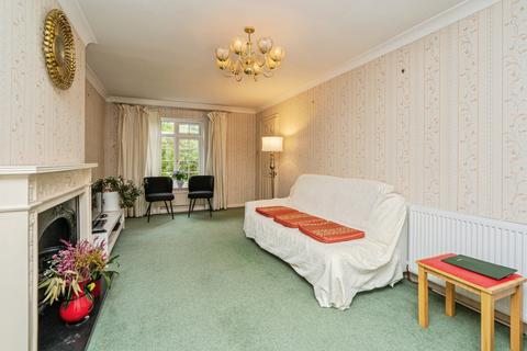 4 bedroom detached house for sale, Robin Way, Wormley, Godalming, Surrey, GU8