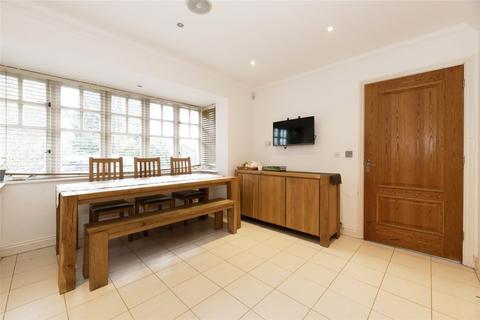 4 bedroom detached house for sale, Walnut Tree Place, Send, Woking, Surrey, GU23