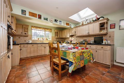 4 bedroom detached house for sale, Linersh Wood Close, Bramley, Guildford, Surrey, GU5