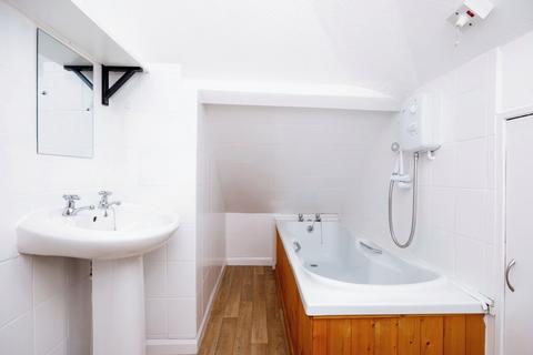 undefined, York Road, Guildford, Surrey, England, GU1