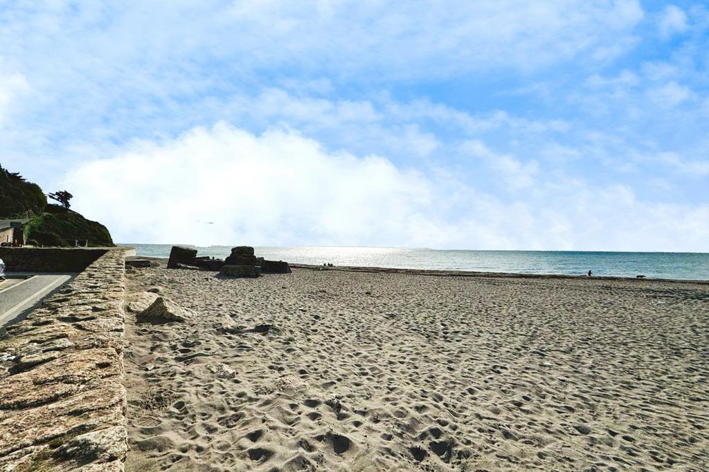 Local Beach Not View