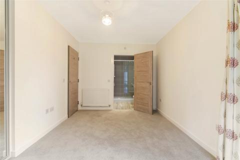 3 bedroom flat for sale, Dorchester Avenue, Kelvindale, Glasgow, G12