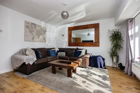 3 bedroom semi-detached house for sale, Aldershot Road, Guildford, Surrey, GU2