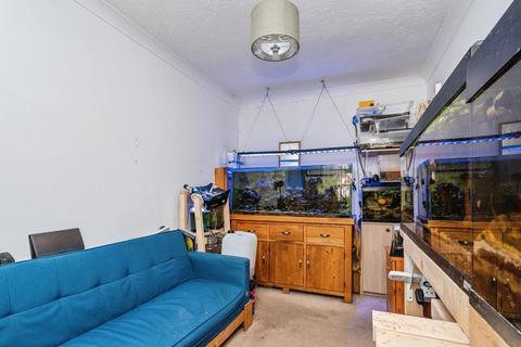 4 bedroom end of terrace house for sale, Oakfields, Guildford, Surrey, GU3