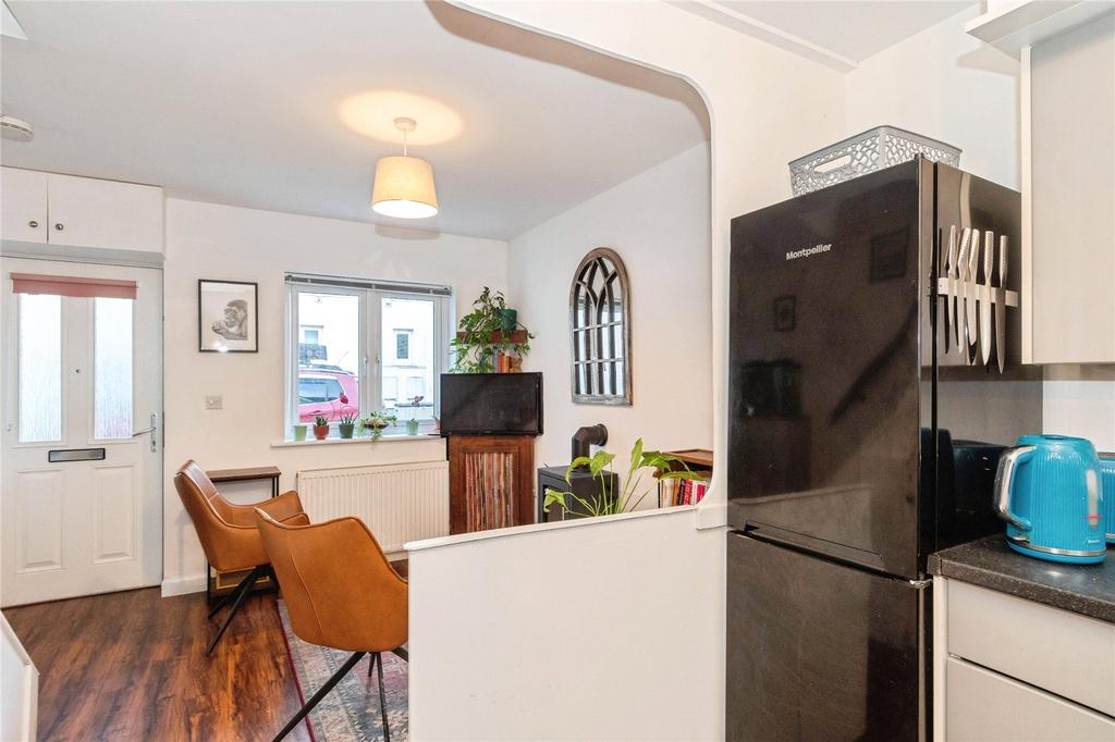 Kitchen/Dining