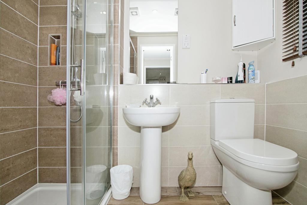 En Suite Shower/Wc