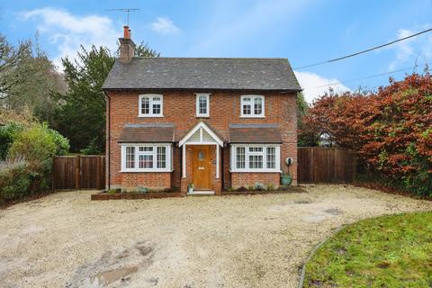 3 bedroom detached house for sale, Birtley Green, Bramley, Guildford, Surrey, GU5