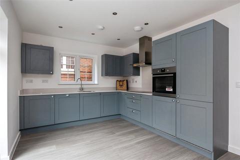 3 bedroom semi-detached house for sale, Tillingbourne Gardens, Gomshall, Guildford, Surrey, GU5