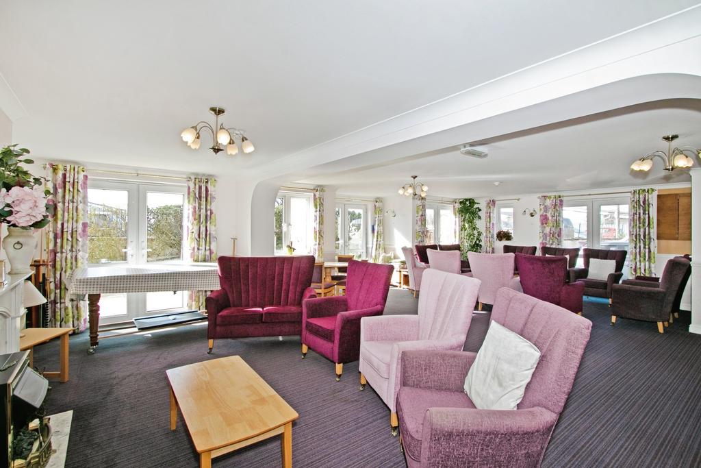 Owners Lounge