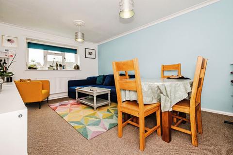 1 bedroom flat for sale, Post View, Storrington, Pulborough, West Sussex, RH20