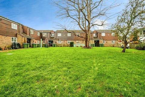 1 bedroom flat for sale, Post View, Storrington, Pulborough, West Sussex, RH20