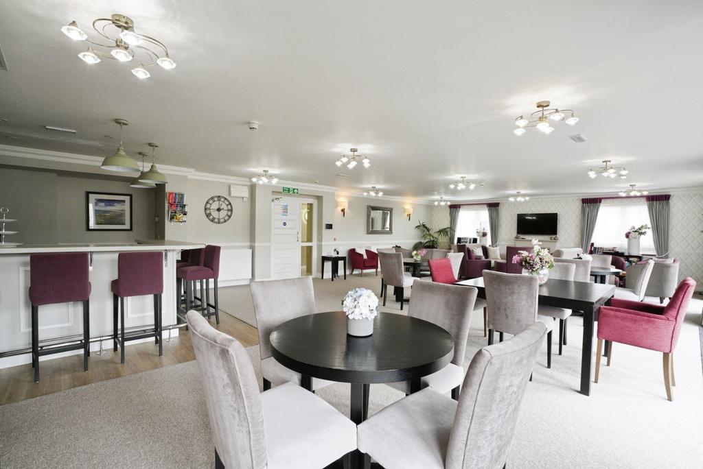 Owners Lounge
