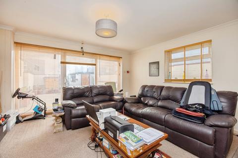 4 bedroom end of terrace house for sale, Bay View Terrace, Newquay, Cornwall, TR7