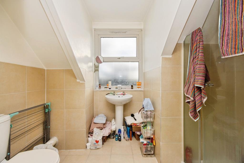 Flat 4 Shower/Wc
