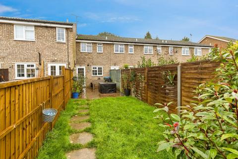 2 bedroom terraced house for sale, Ridgehurst Drive, Horsham, West Sussex, RH12