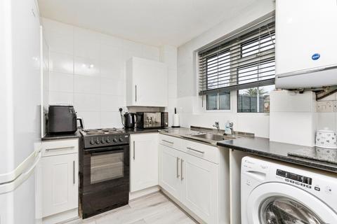 2 bedroom terraced house for sale, Ridgehurst Drive, Horsham, West Sussex, RH12