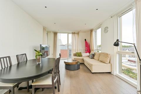 2 bedroom flat for sale, Queenshurst Square, Kingston upon Thames, KT2