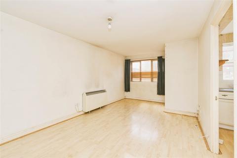 undefined, Winery Lane, Kingston upon Thames, KT1