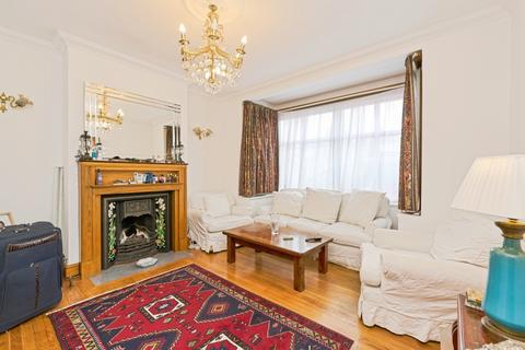undefined, Tolworth Rise North, Surbiton, KT5