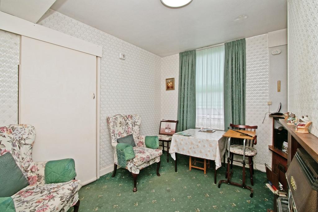Breakfast Room