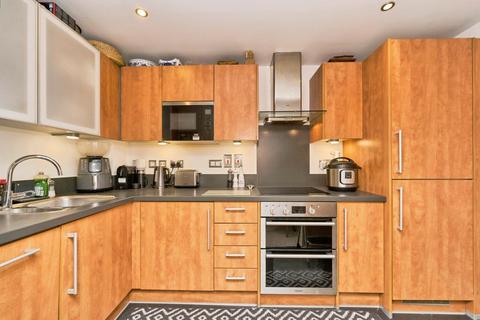 2 bedroom flat for sale, Royal Quarter, Seven Kings Way, Kingston upon Thames, KT2