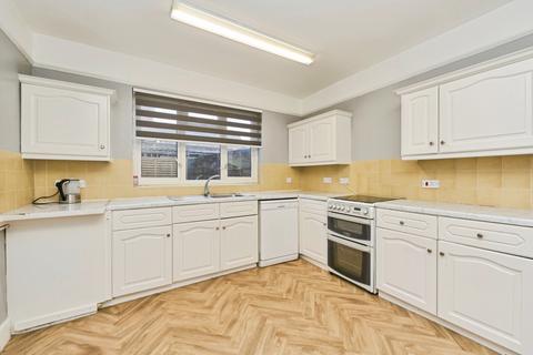 undefined, Caversham Road, Kingston upon Thames, KT1