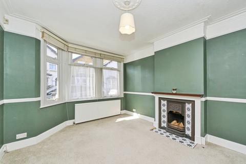 3 bedroom detached house for sale, Caversham Road, Kingston upon Thames, KT1