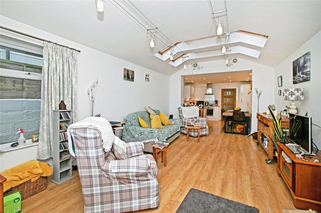 Lounge Area