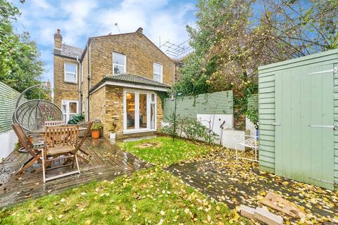 undefined, Chesham Road, Kingston upon Thames, KT1