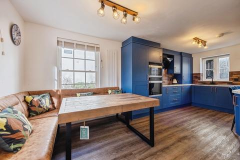 undefined, Stret Morgan Le Fay, Tregunnel, Newquay, Cornwall, TR7