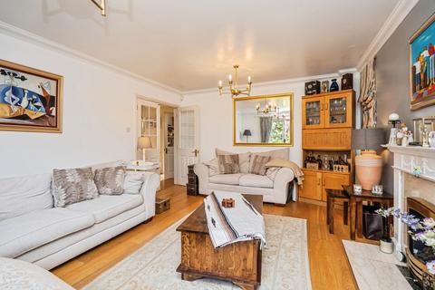 undefined, Green Lane, Leatherhead, Surrey, KT22