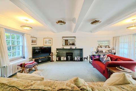 undefined, Cobham Road, Fetcham, Leatherhead, Surrey, KT22