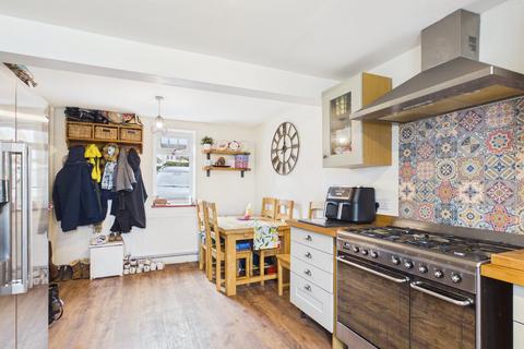 undefined, Kingsmead, Newnham GL14