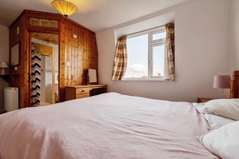 4 bedroom semi-detached house for sale, Drake Road, Padstow, Cornwall, PL28