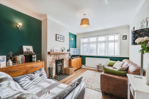 3 bedroom bungalow for sale, Nutcroft Grove, Fetcham, Leatherhead, Surrey, KT22