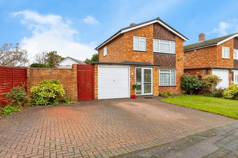 undefined, Long Drive, Burnham, Buckinghamshire, SL1