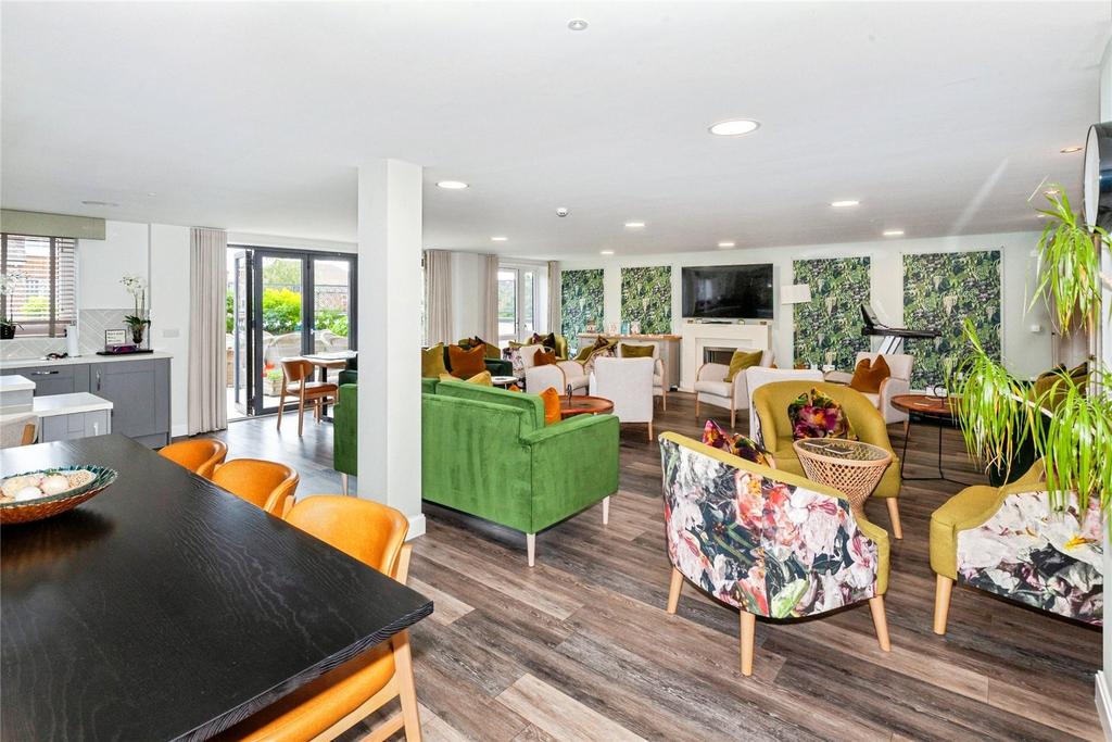 Communal Lounge