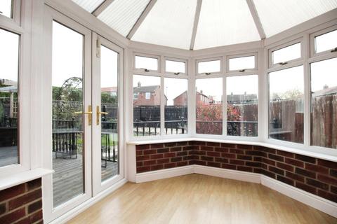 3 bedroom semi-detached house for sale, Thirlmere Way, Tyne and Wear NE5