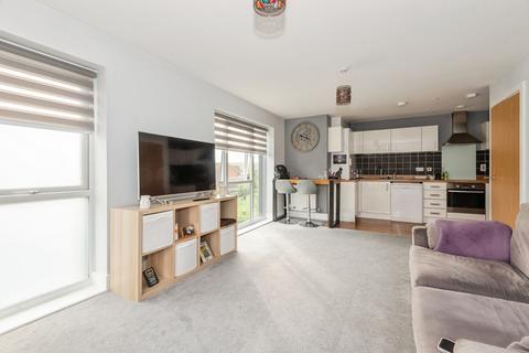2 bedroom flat for sale, The Kilns, REDHILL, Surrey, RH1