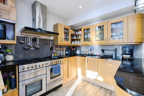 4 bedroom house for sale, Purbeck Close, Merstham, Redhill, Surrey, RH1