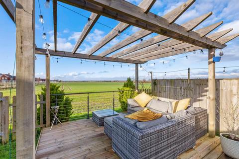 3 bedroom semi-detached house for sale, Grove Lane, Aylesbury HP17