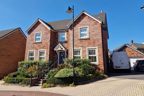 4 bedroom detached house for sale, Coity, Bridgend, CF35