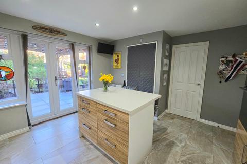4 bedroom detached house for sale, Coity, Bridgend, CF35