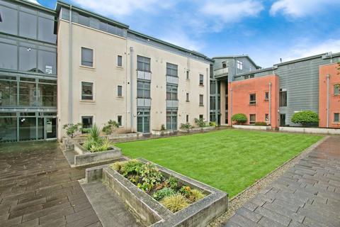 2 bedroom flat for sale, Tresawya Drive, Truro, Cornwall, TR1