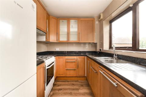 3 bedroom flat for sale, Devonshire Avenue, Sutton, SM2