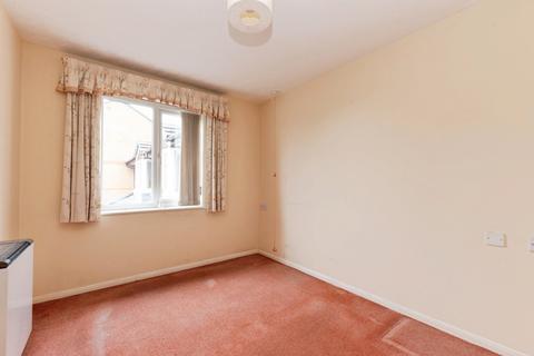 undefined, Thicket Road, Sutton, SM1