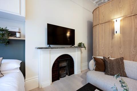 Studio to rent, - Kensington Gardens Square, London W2