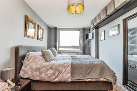 2 bedroom flat for sale, Throwley Way, Sutton, SM1